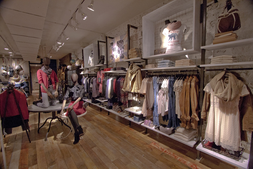 Recoupage en la tienda de Pepe Jeans 